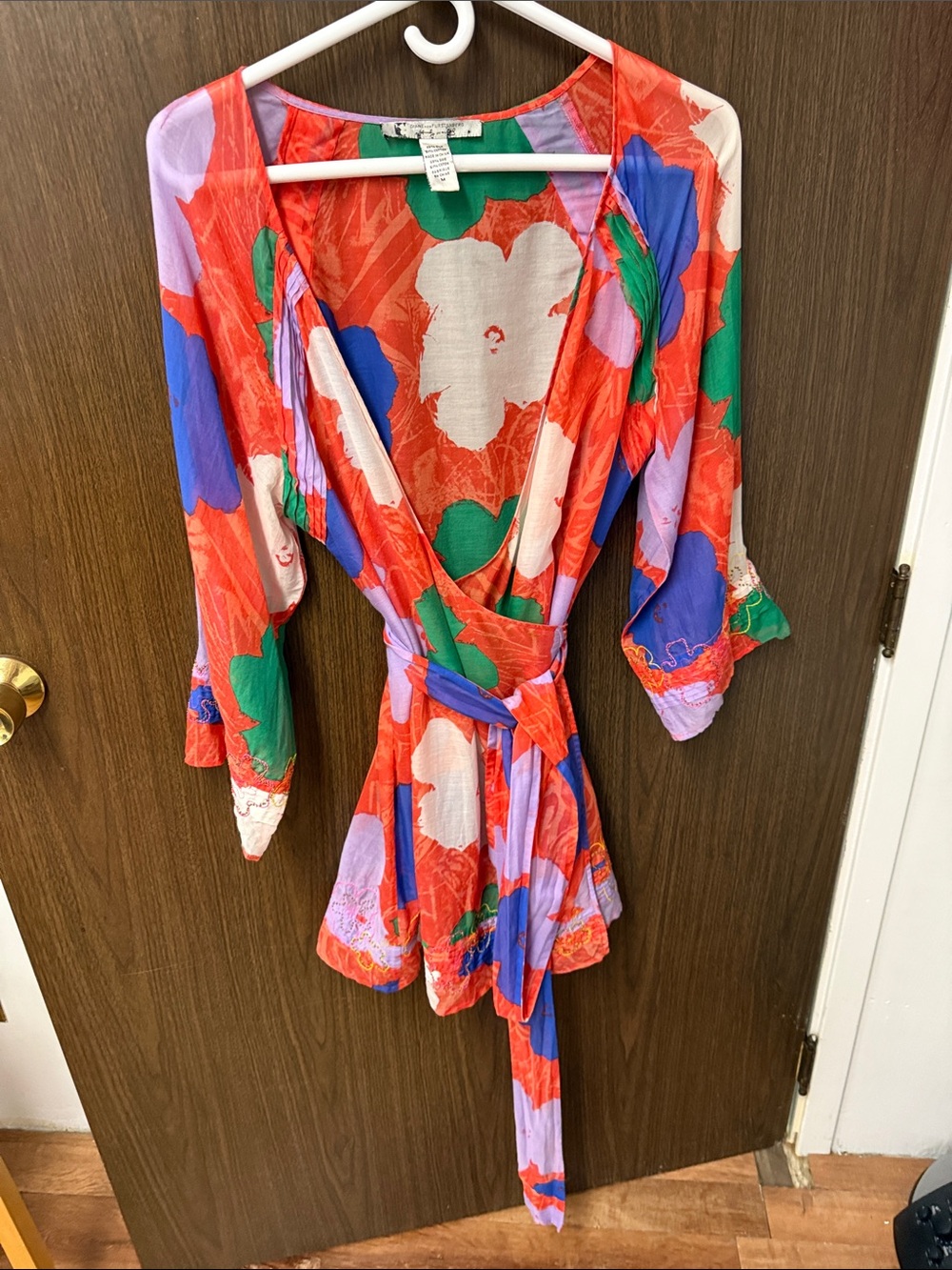 Diane Von Furstenberg X Andy Warhol Pop Art Beaded Silk/Cotton Chiffon Wrap